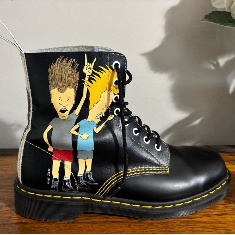 Dr. Martens PASCAL Beavis and Butthead leather boots with artwork Mike Judge 11 - Picture 5 of 14